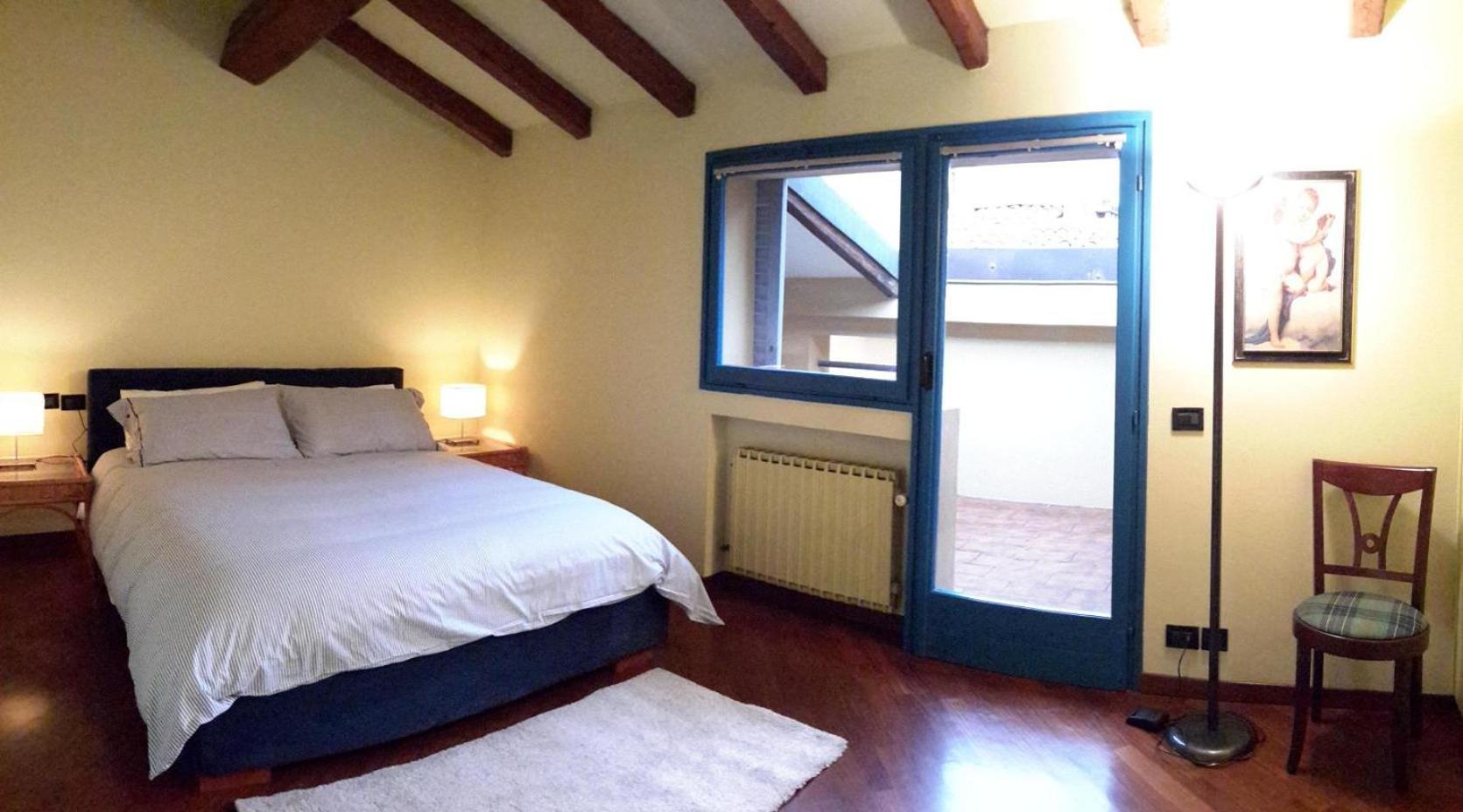 Fuori Portico Orso Daire Bolonya Dış mekan fotoğraf